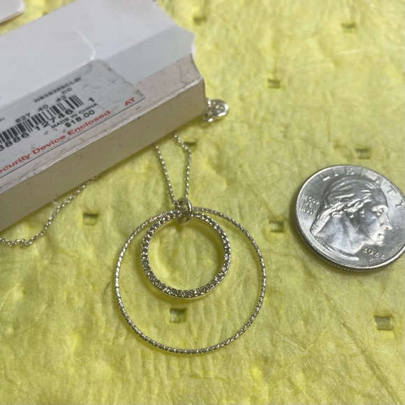 LC LAUREN CONRAD SILVER TONE DOUBLE CIRCLE NECKLACE - Picture 4 of 4